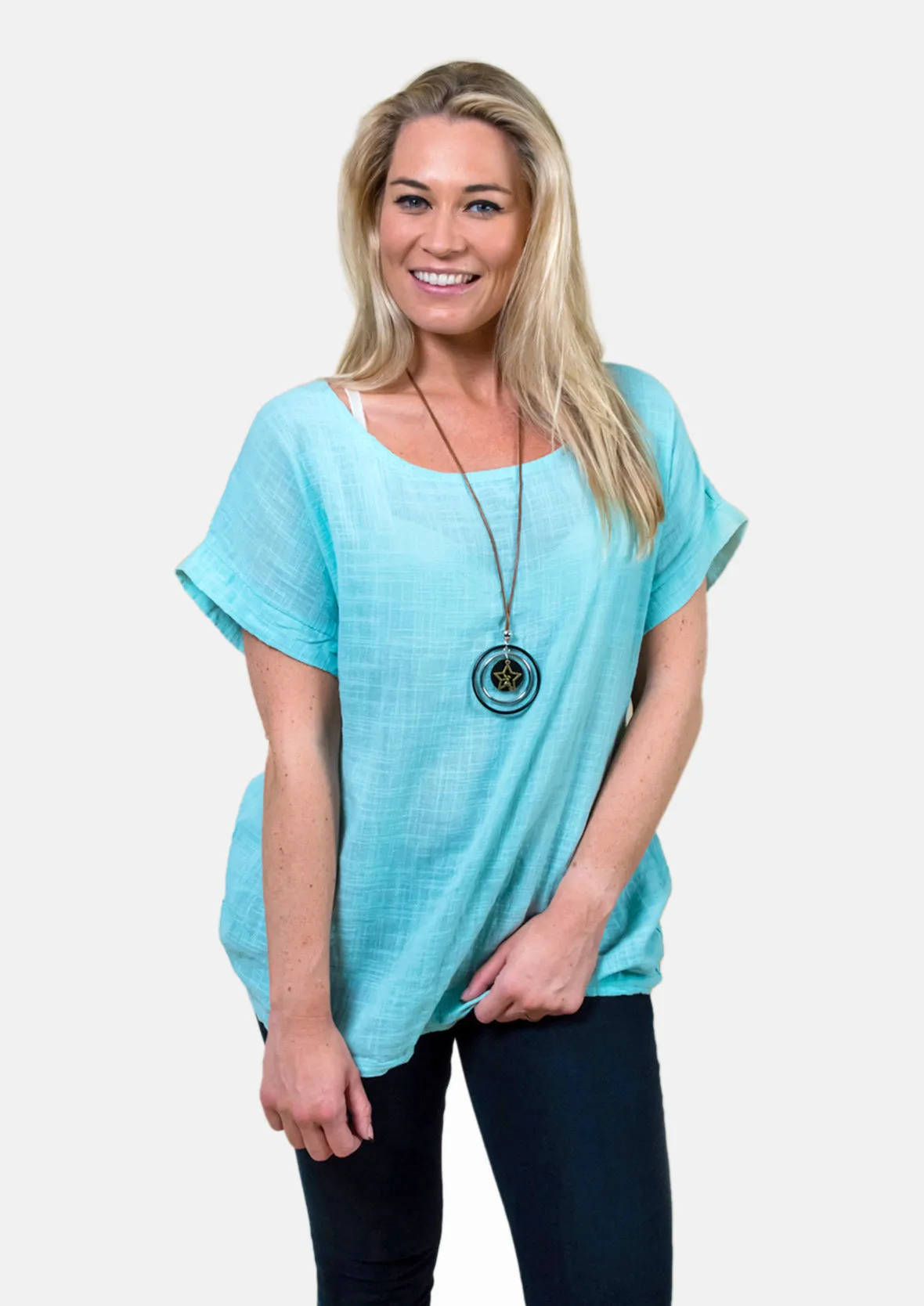 High Low Hem Top With Necklace