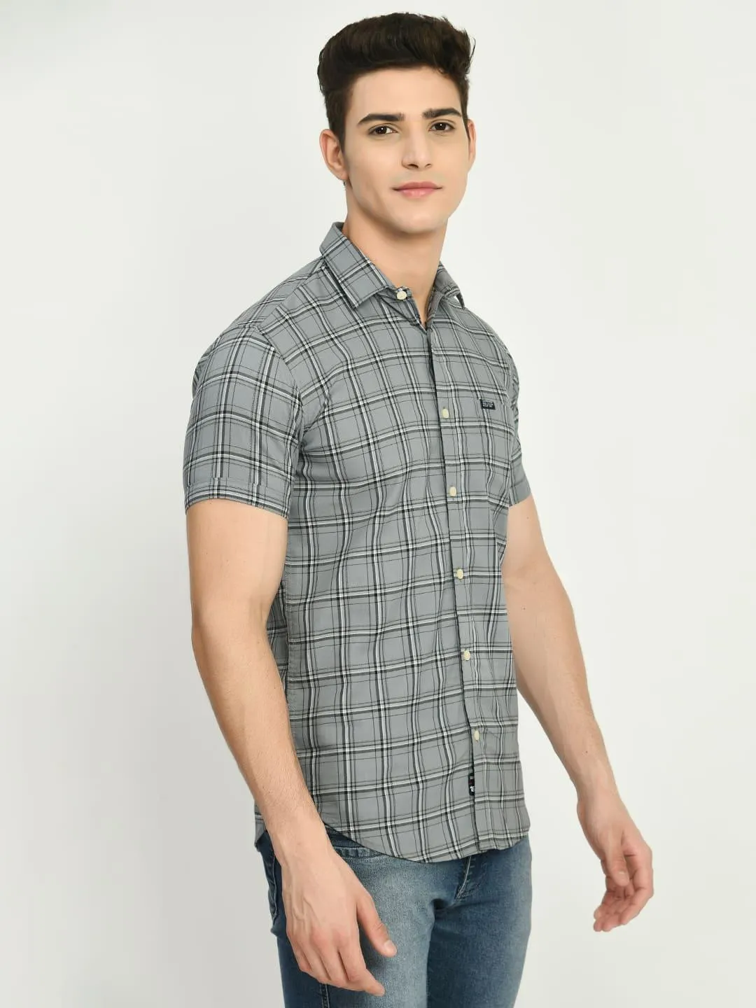 Men's Checked Regular Fit Short Sleeve Shirt