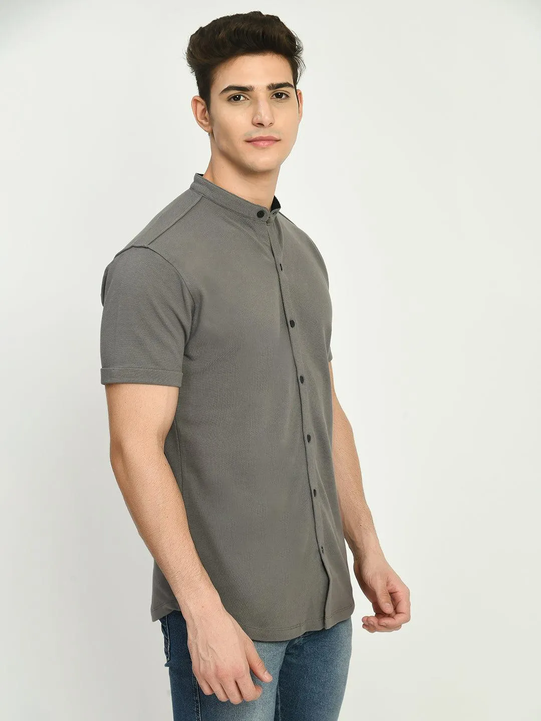 Men's Regular Fit Knit Shirt with Mandarin Collor