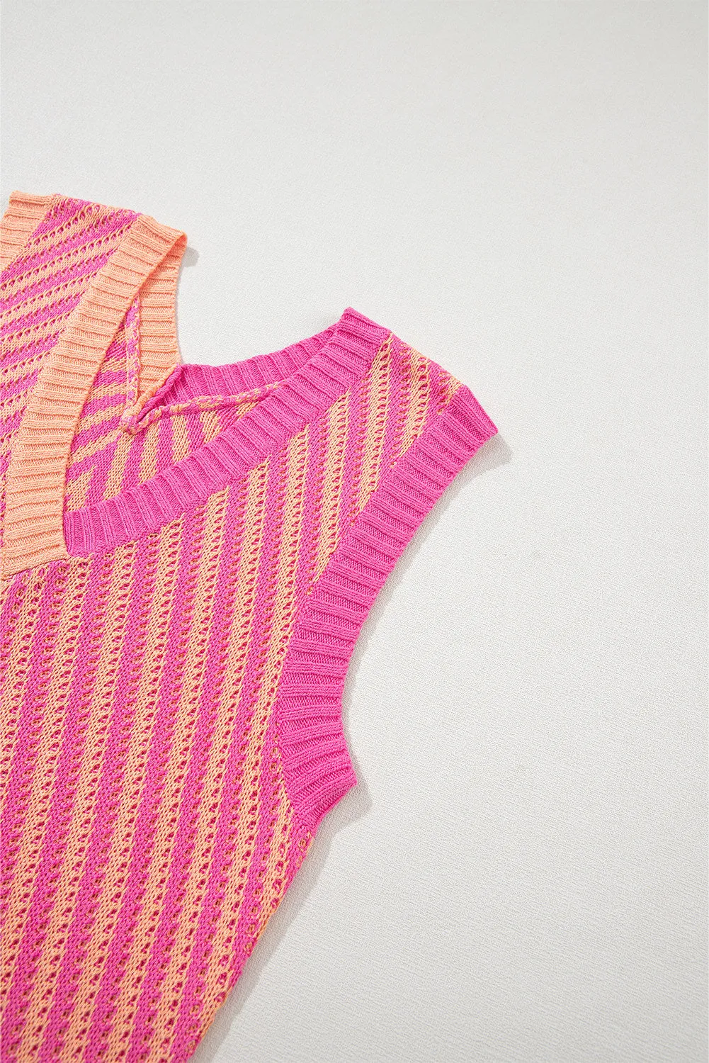 Women Contrast Chevron Knit V Neck Sweater Vest